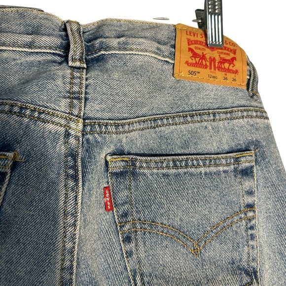 NWT Levi’s 505 Regular Straight Leg Jeans Sz 26 x 26 - Picture 4 of 11
